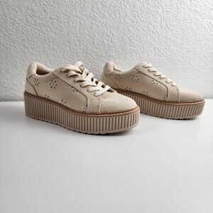 Dolce Vita Tan Canvas Flower Cutout 2" Platform Sneakers Size 7 Scalloped Boho
